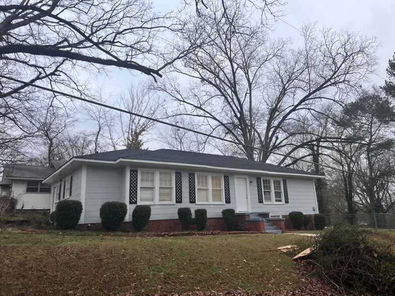 Building Photo - 122 Highland Dr