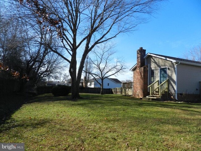 Building Photo - 206 Gerber Dr