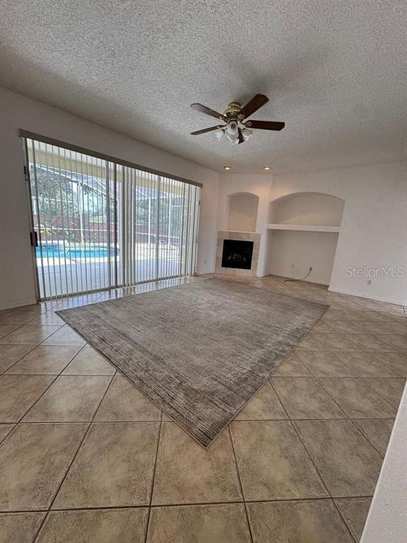 Building Photo - 2205 Wintermere Pointe Dr