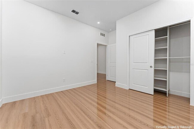 Building Photo - 81 Overleaf Ln