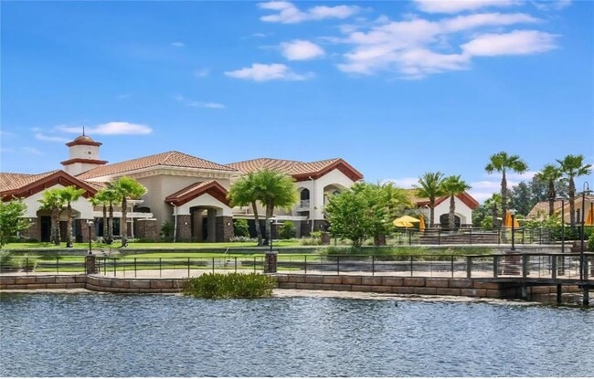 Building Photo - 576 Cantabria Dr