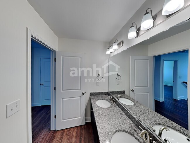 Building Photo - 2144 Laurel Walk Ln