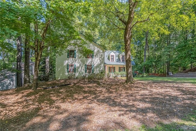 Building Photo - 1610 Branch Valley Dr