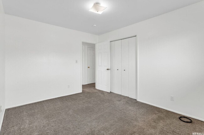 Building Photo - RES_CLOWARD_521