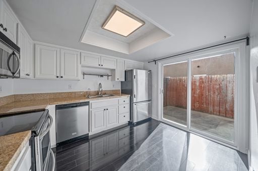 Building Photo - North Park Beautiful Townhome Two Weeks FREE 3 bd / 2.5 ba 2-story w/Private Patio Yard, Parking,...