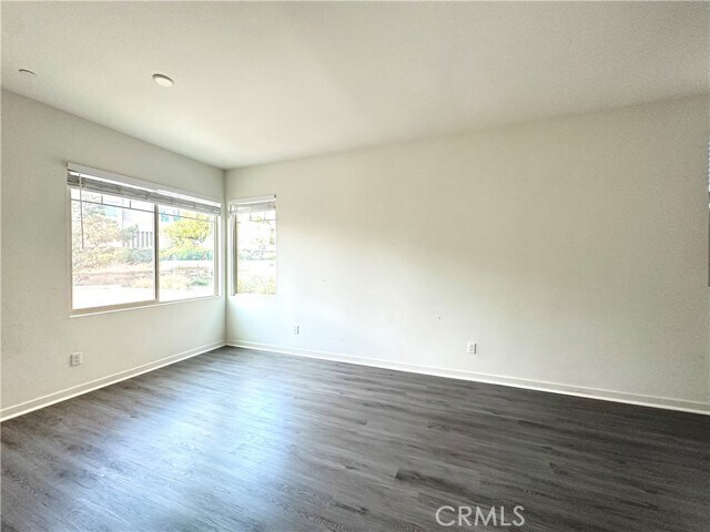 Building Photo - 147 Episode
