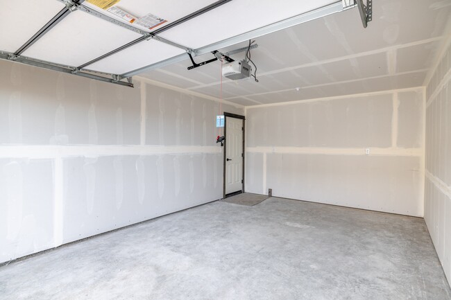 Building Photo - 3391 Crosswind Ct