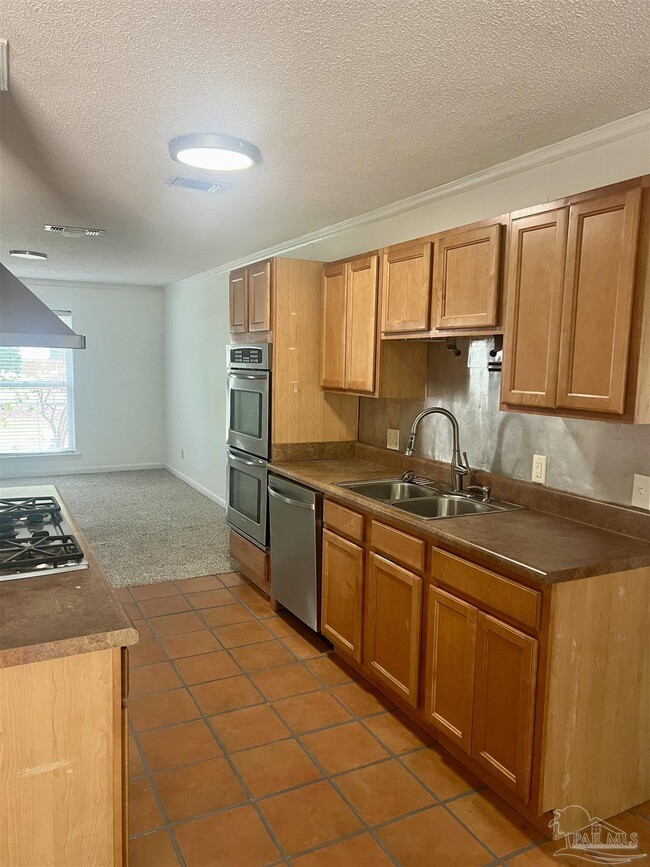 Building Photo - 211 Cordoba St
