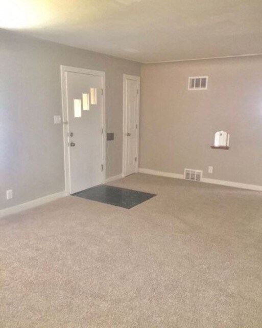 Front Door - 3350 Kearney St