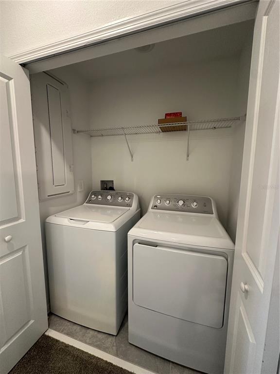 Building Photo - 251 Nine Iron Dr