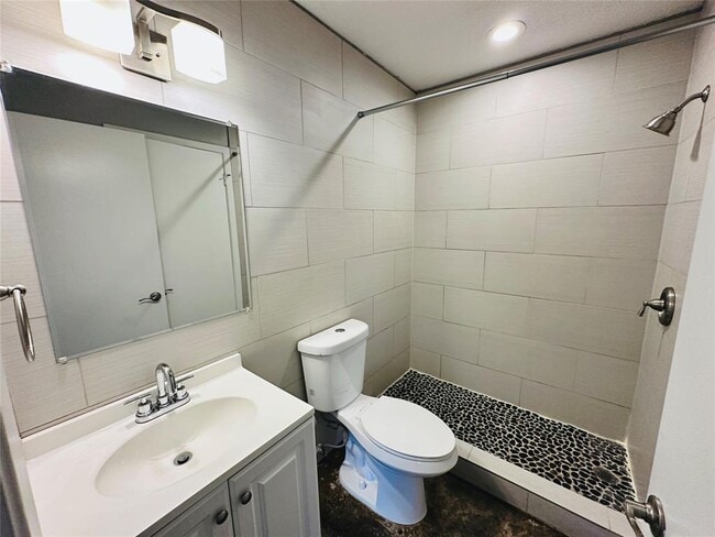 Building Photo - 3422 Willowrun Dr
