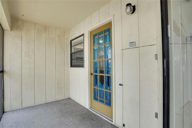 Building Photo - 2415 Bayshore Gardens Pkwy
