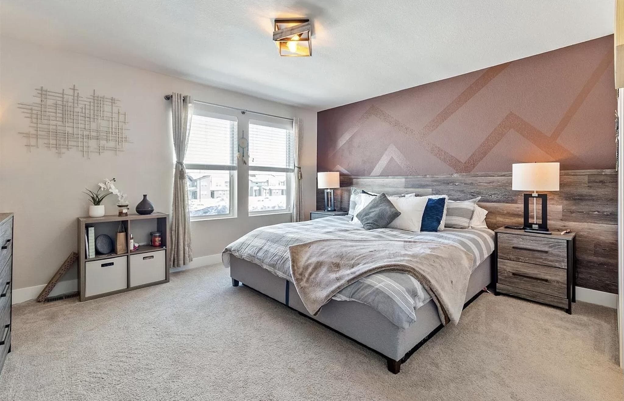 Master suite - 16154 E 47th Dr