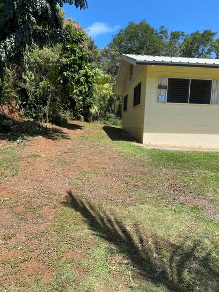 Building Photo - 4660 Hauaala Rd