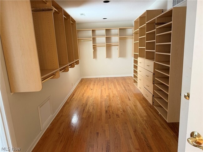Building Photo - 2455 Buckhurst Dr