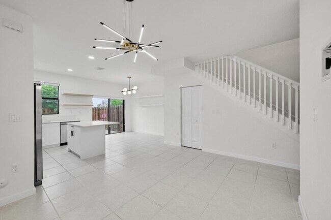 Building Photo - 13234 SW 285th St