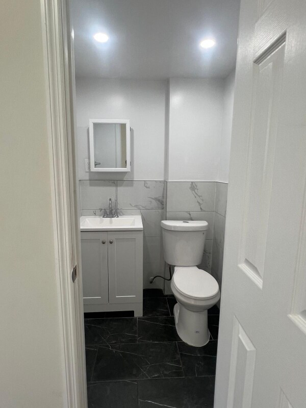 Building Photo - 157 S Harrison St