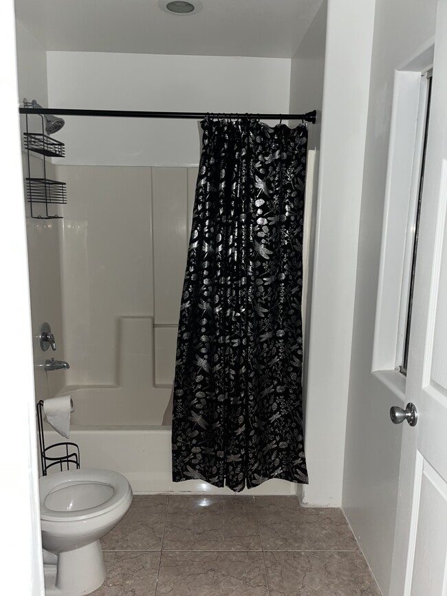 Bathroom - 1457 S Holt Ave