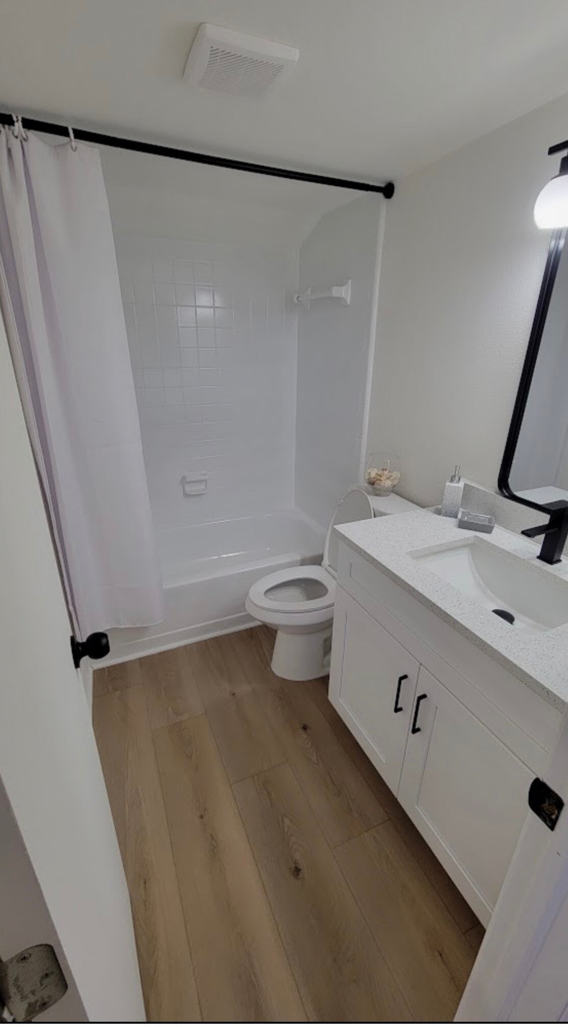 Building Photo - 2734 Hunt Club Ln