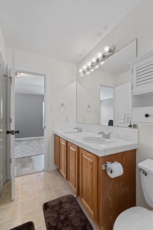 Building Photo - 2302 Wheaton Trail