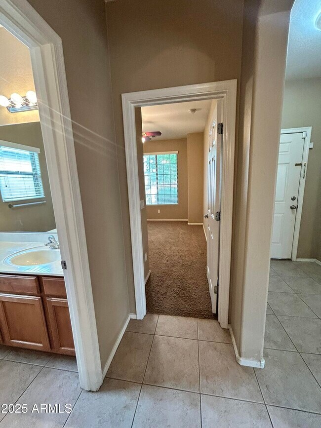 Building Photo - 45168 W Mescal Dr