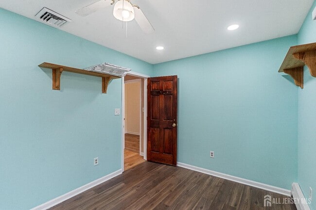 Building Photo - 3850 NJ-27