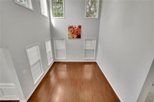 Building Photo - 2945 Links View Way