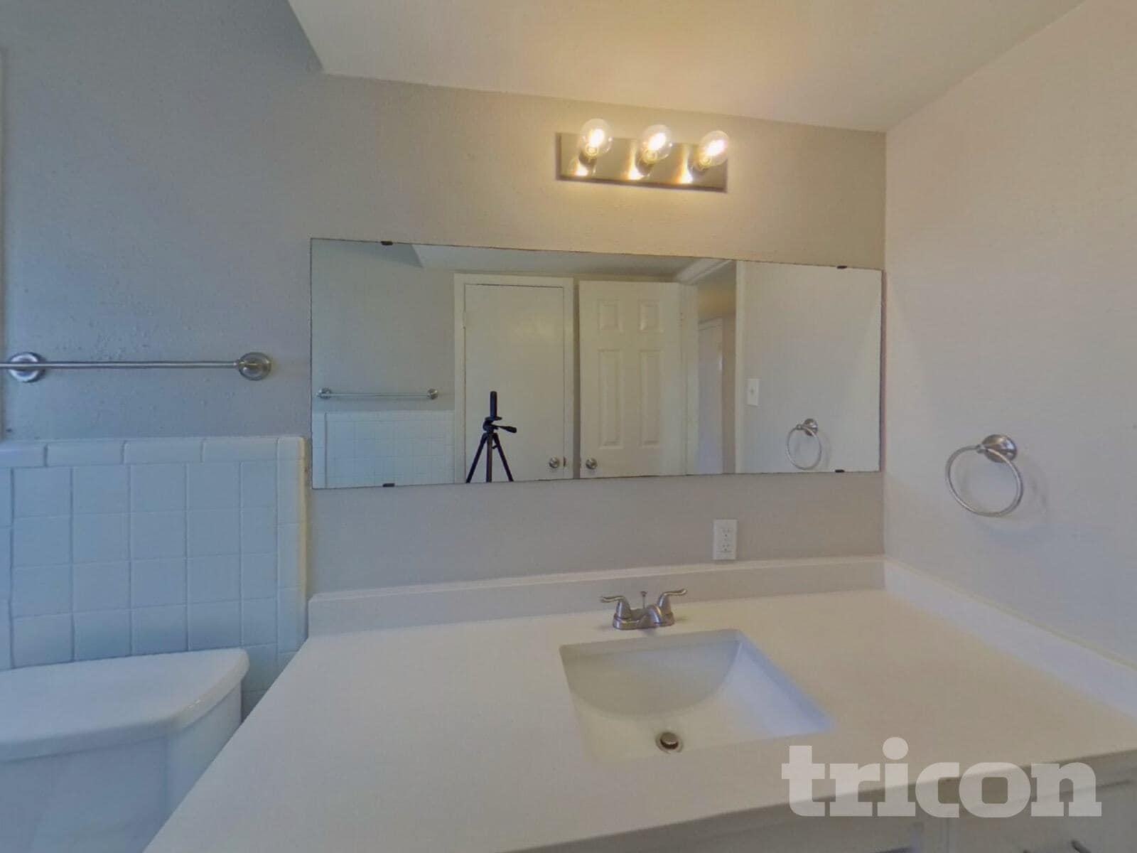 Building Photo - 1133 Norwood Dr