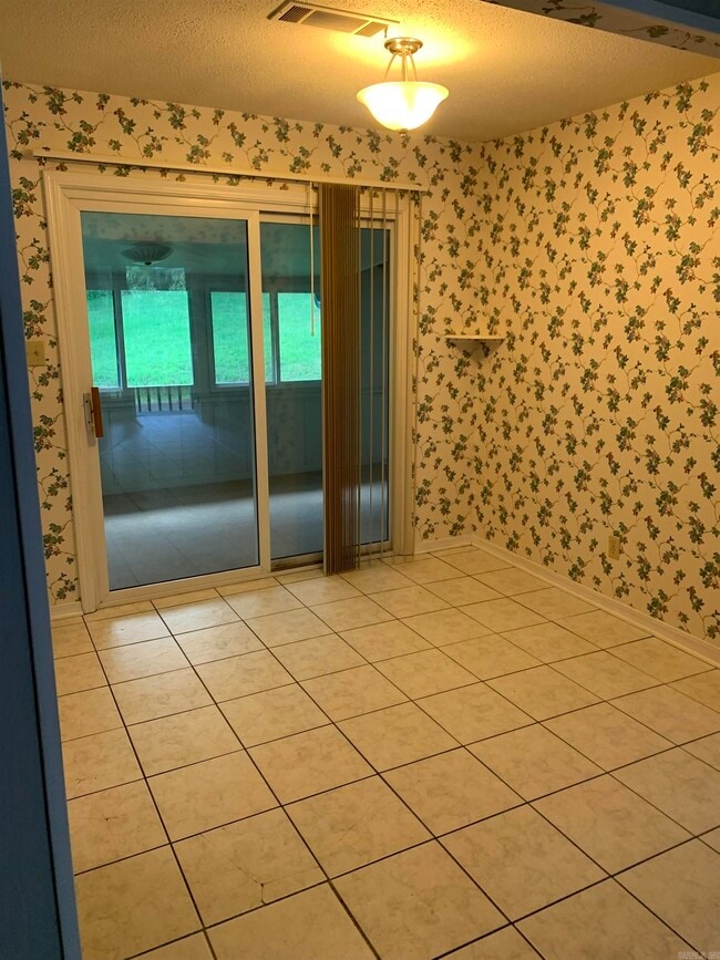 Building Photo - 107 Ambrose Ln