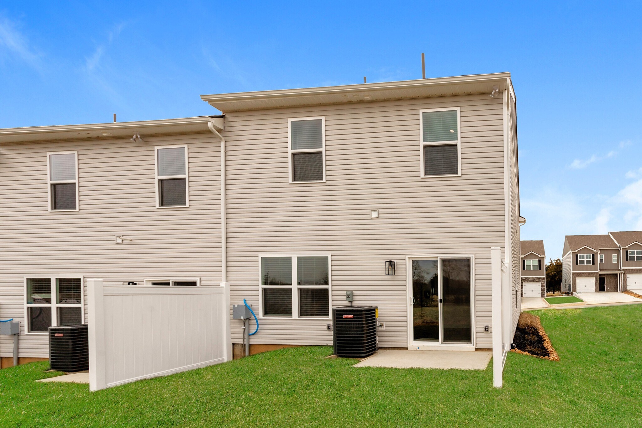 Building Photo - 7398 Valley Grove Ln