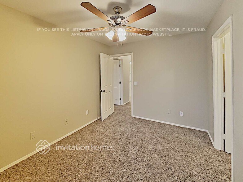 Building Photo - 17744 W Calavar Rd