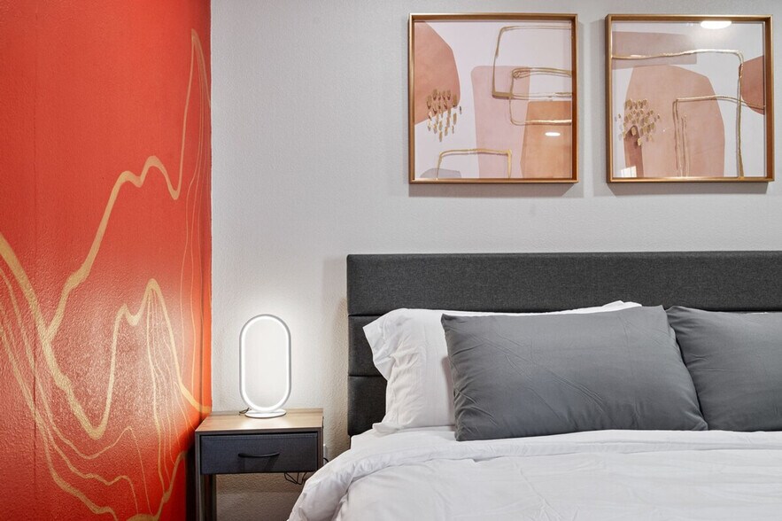 Building Photo - 4117 W Virginia Ave