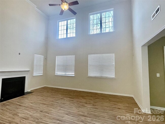 Building Photo - 13722 Delstone Dr