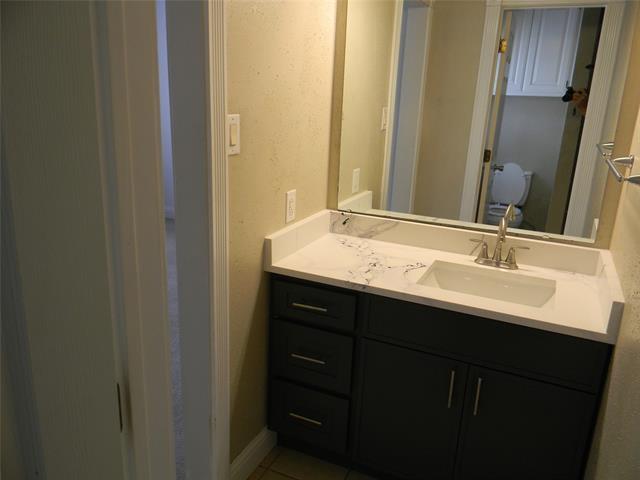 Building Photo - 416 Roland Dr