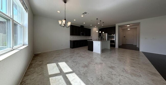 Building Photo - 10127 Tuscan Sun Ave