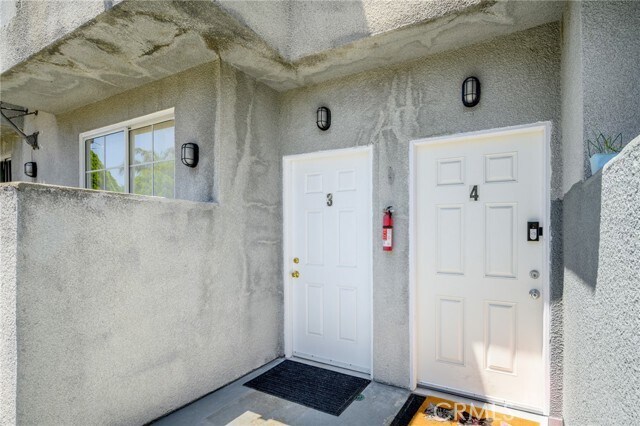 Building Photo - 4328 Whitsett Ave
