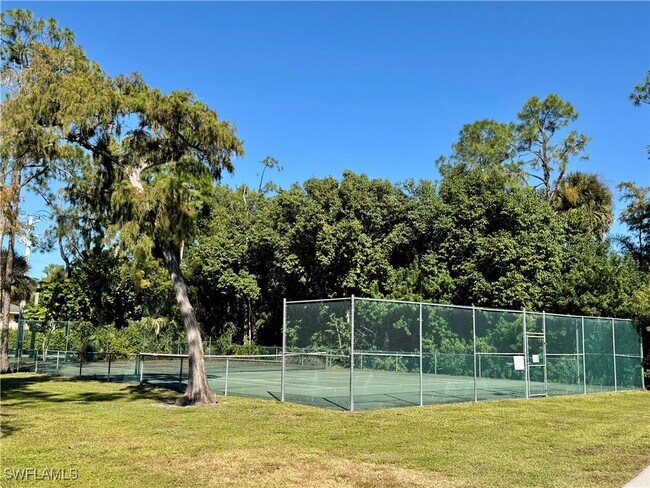 Building Photo - 5665 Whitaker Rd