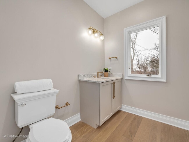 Building Photo - 608 W 55th St