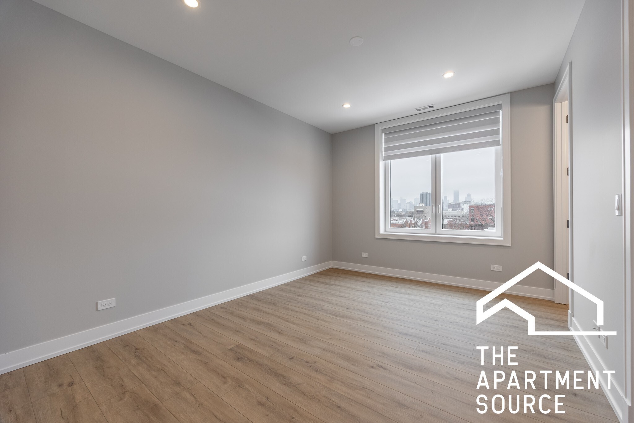 Building Photo - 2351 W Flournoy St