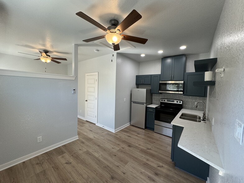 Open Concept Kitchen & Living Space - 754 Delmar St