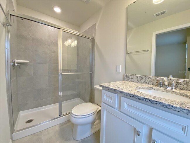 Building Photo - 7360 Oakmoss Loop