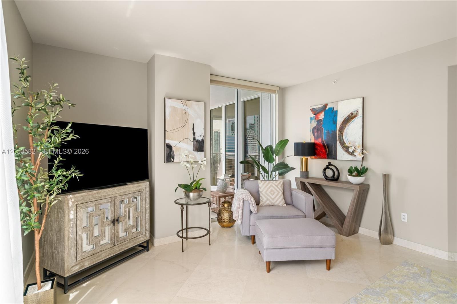 Building Photo - 901 Brickell Key Blvd