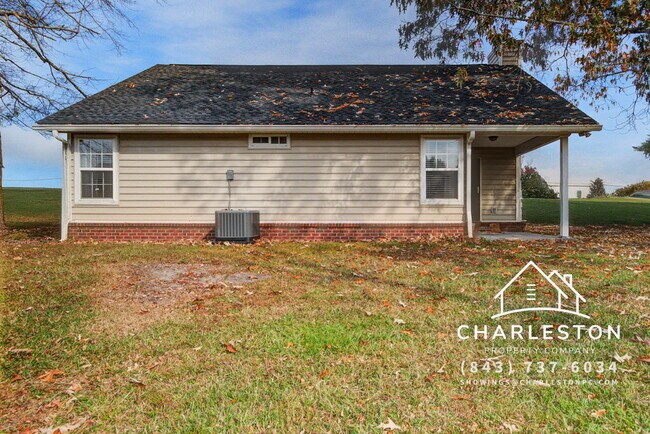 Building Photo - 7856 High Maple Cir