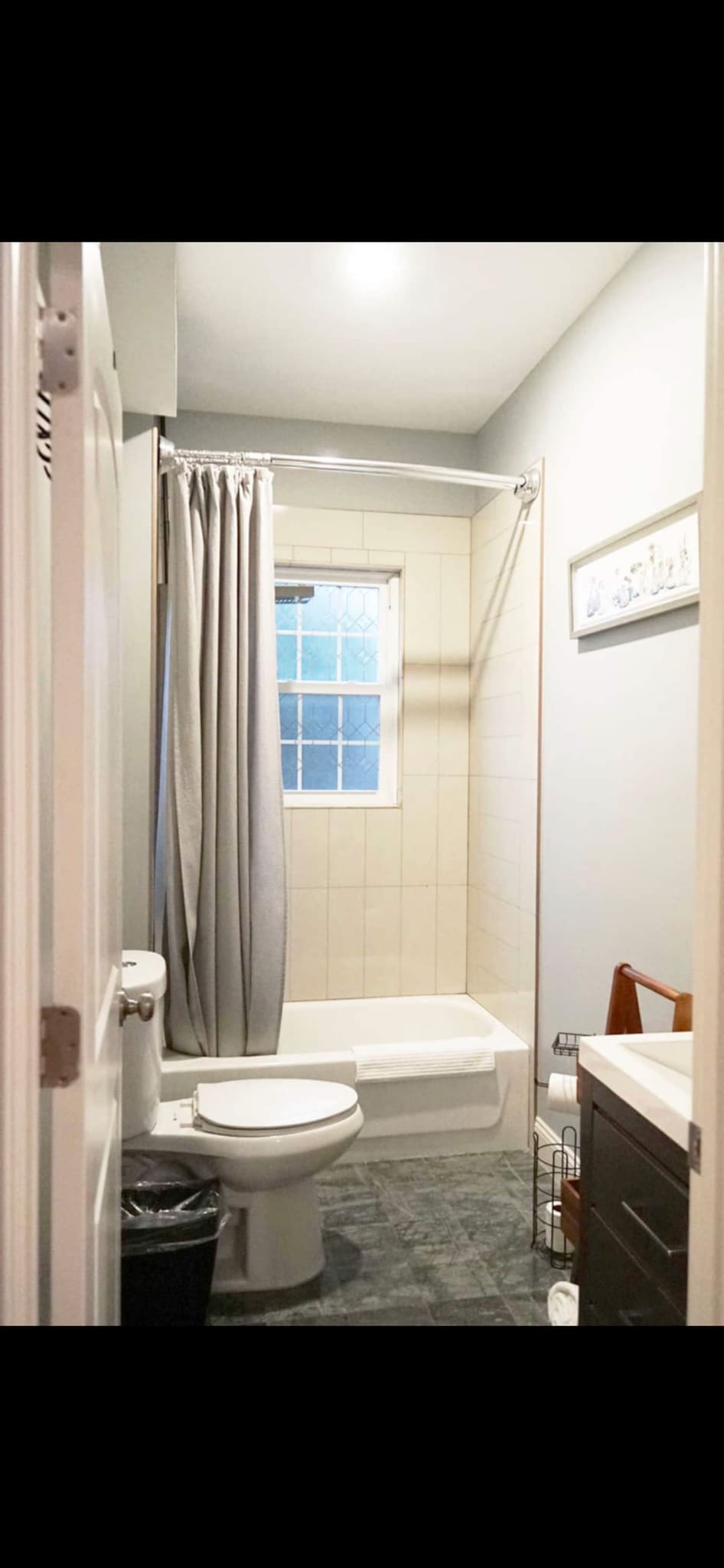 main bath - 195 Grant Ave