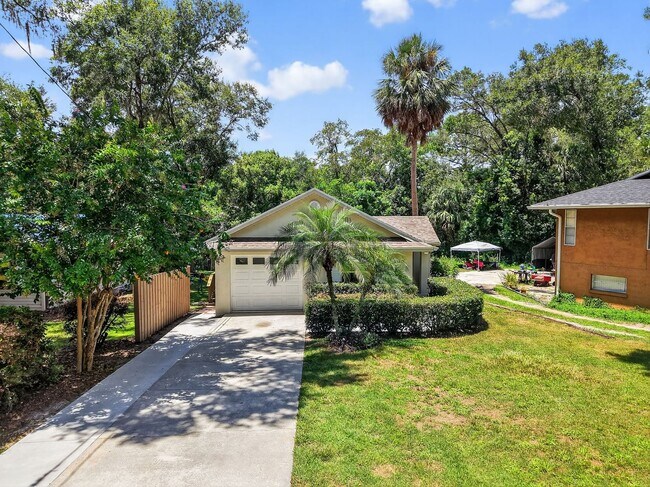 Building Photo - CHARMING SORRENTO RENTAL