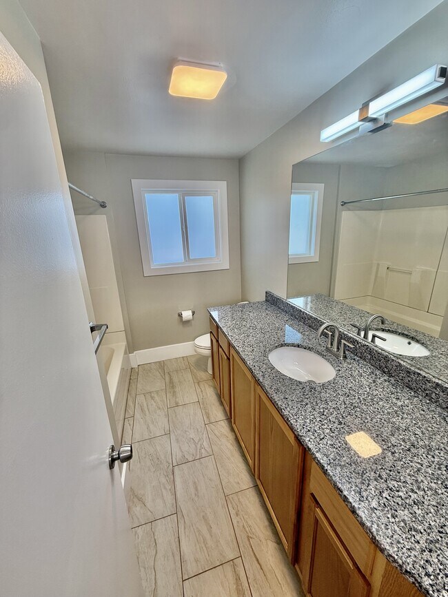 Building Photo - 3490 S Pk Mdws Cir
