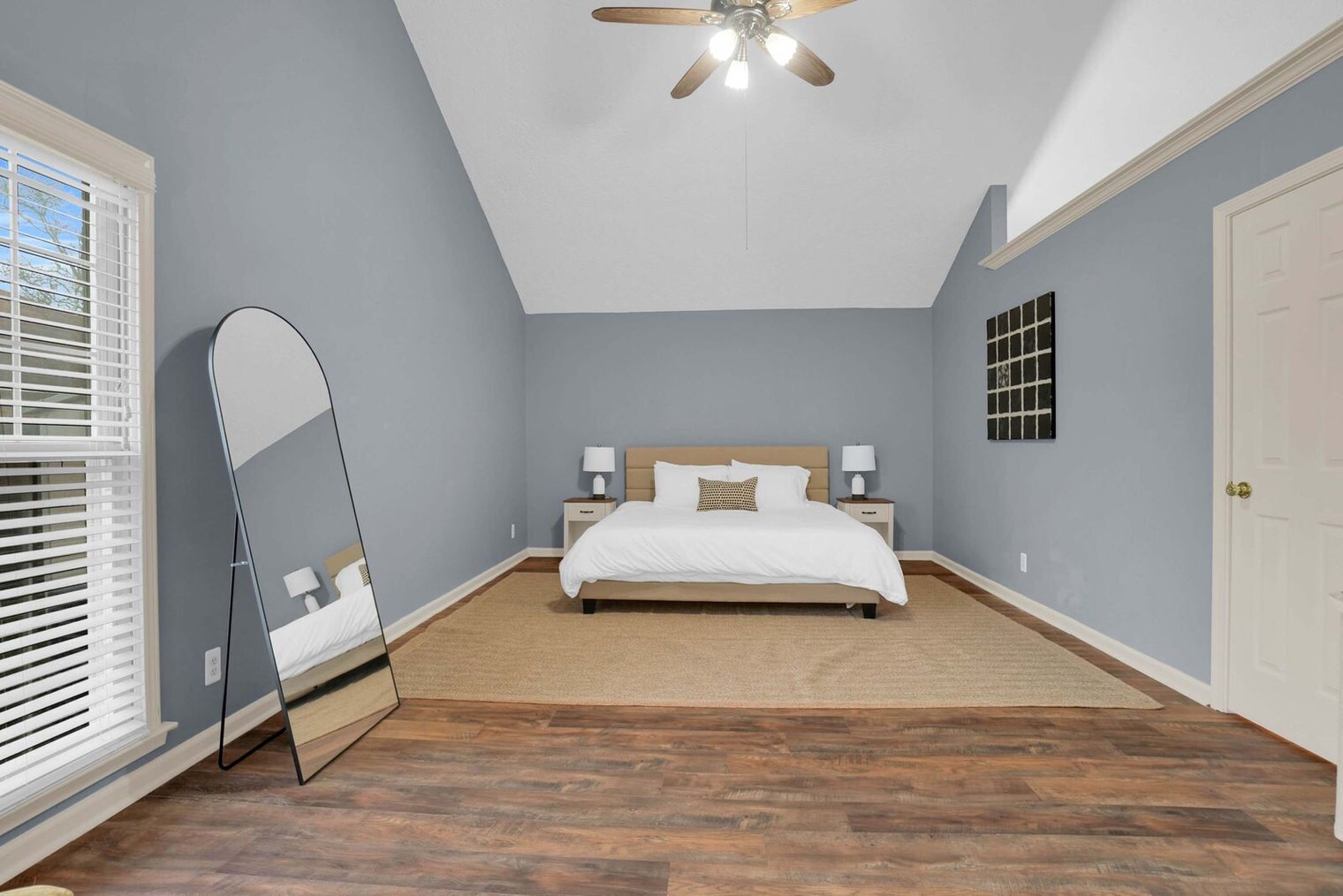 Building Photo - 6509 Enfield Mews