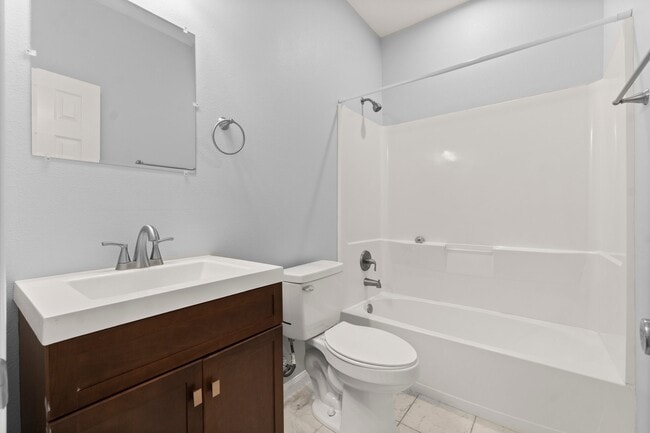 Building Photo - 16866 W Hammon