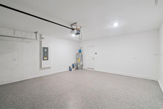 Building Photo - 4904 Bluebell Ct