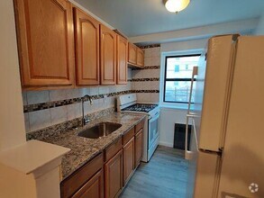 Building Photo - 2 bedroom in BRONX NY 10463